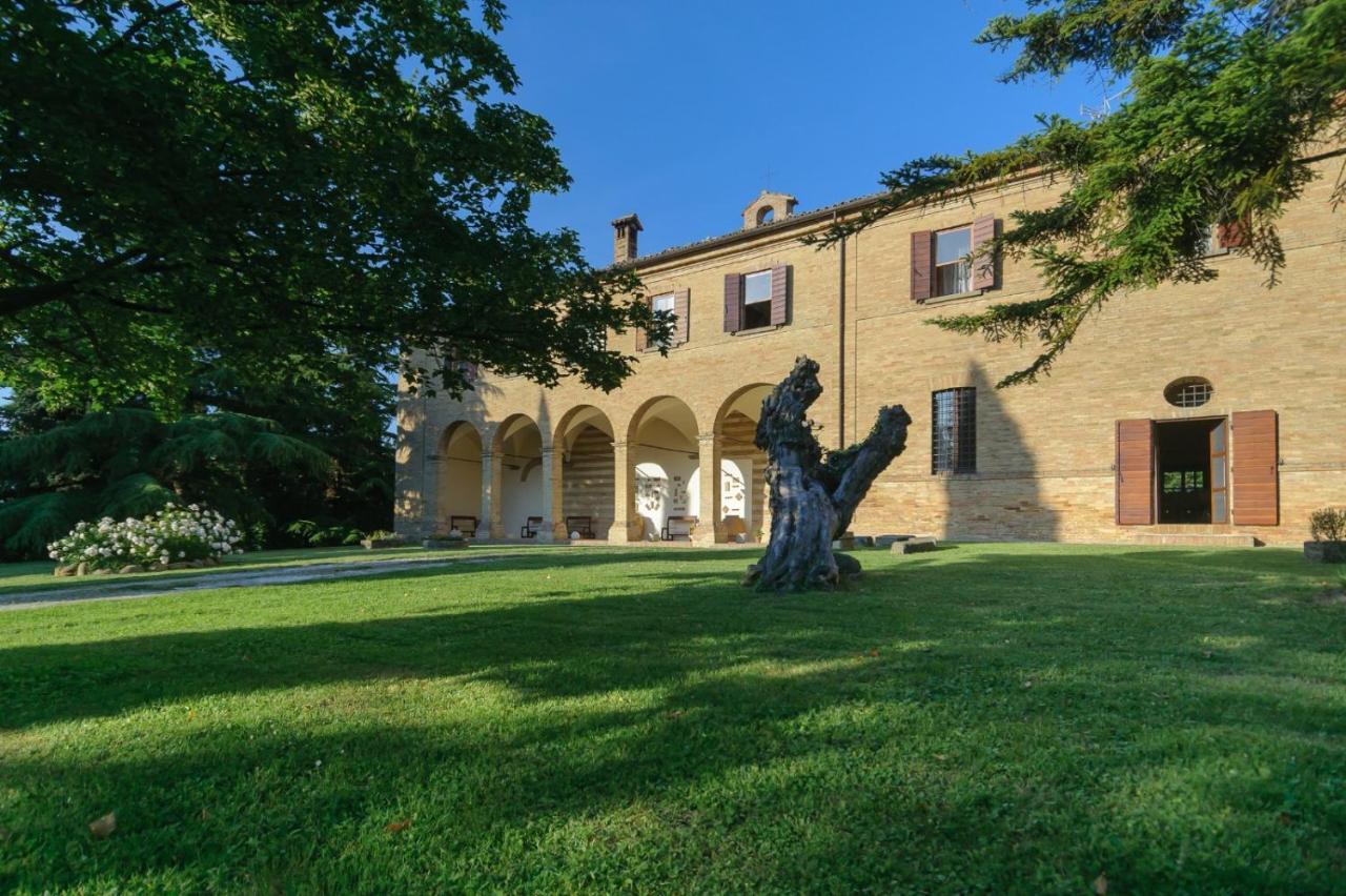 Convento Di San Francesco Mondaino Panzió Kültér fotó
